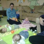 Farní charita Praha 14-dětský koutek-miminka