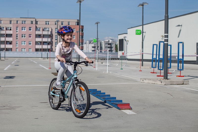 Cykloobčánci na střeše