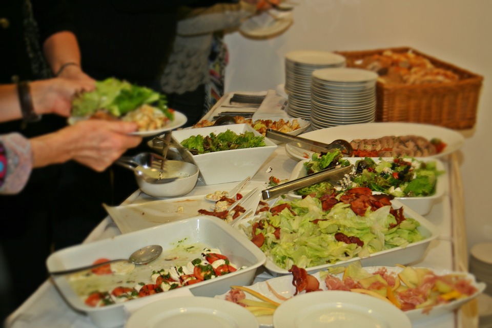 Brunch: Švédské stoly
