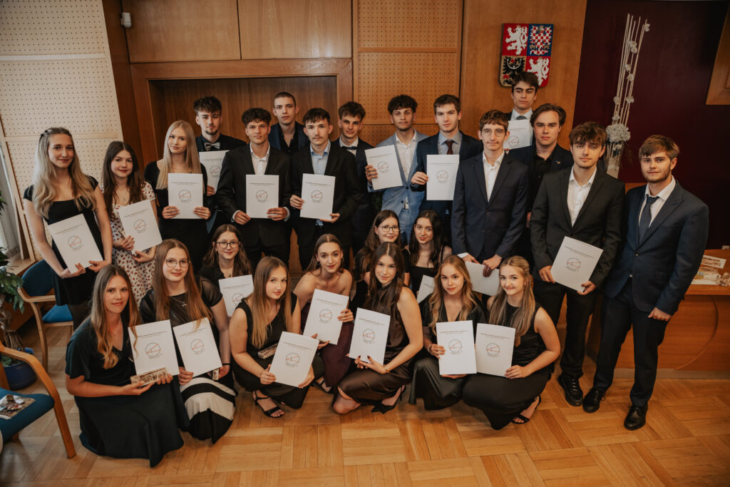 Maturita a slavnostní předání maturitních vysvědčení gymnázia ARCUS