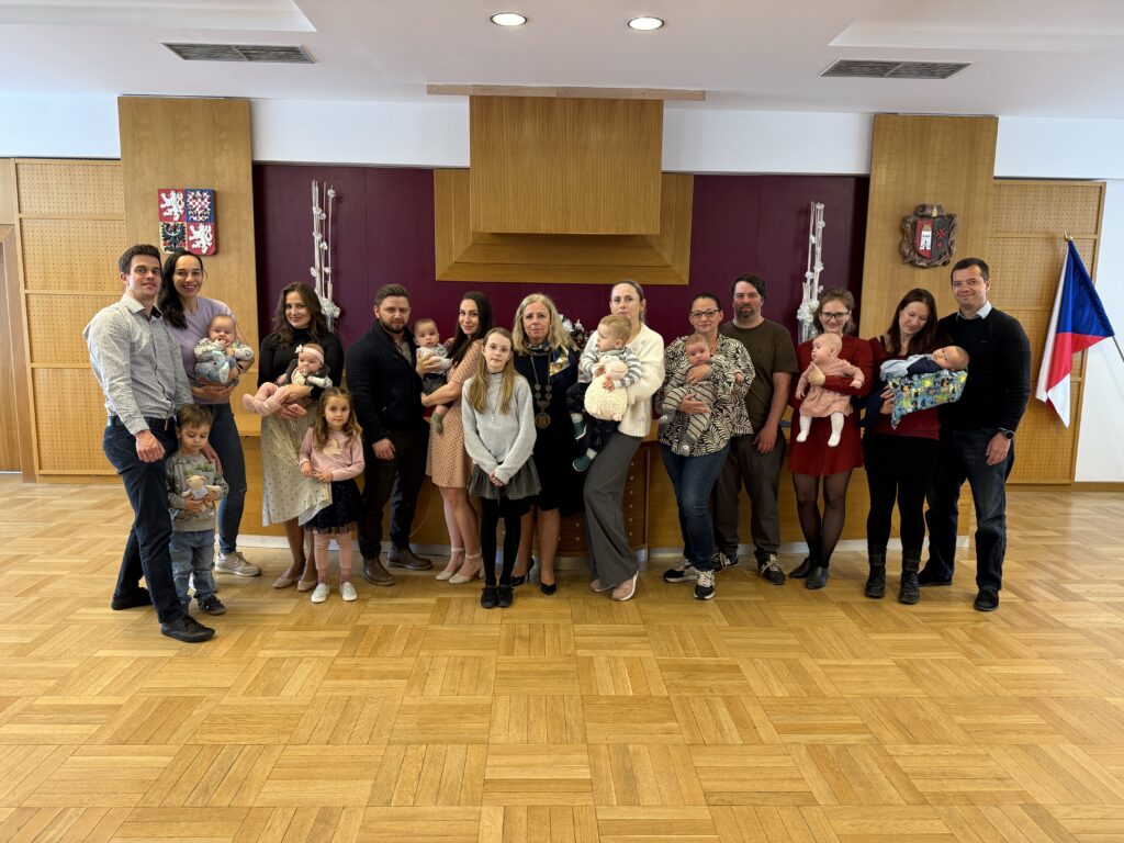 Dubnové vítání nových občánků Prahy 14